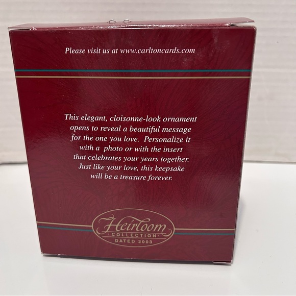 Carlton Card Heirloom Collection - anniversary keepsake 2003 and beyond - Picture 9 of 9